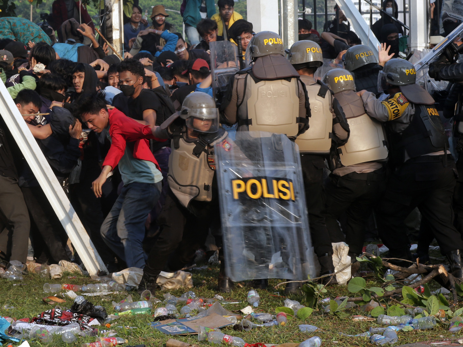 Bagaimana Cara Kerja Polisi Indonesia Dan Apa Saja Tugasnya